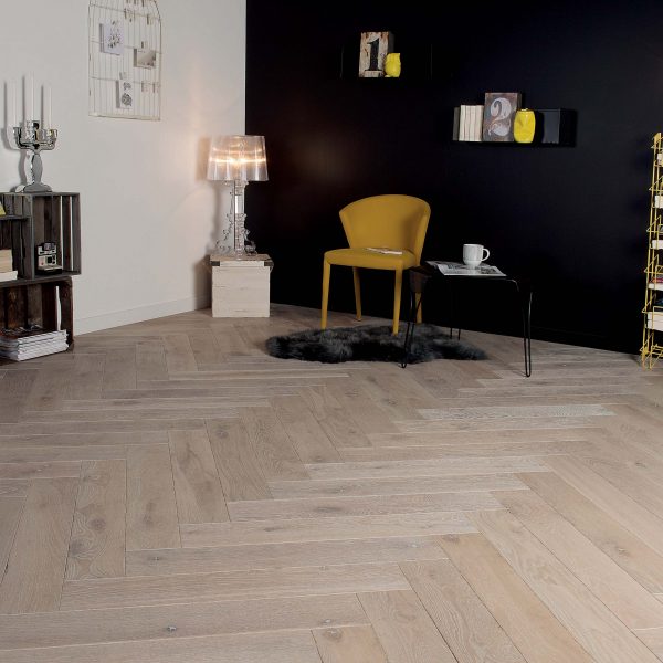 Parchet Stejar Triplu Stratificat Zenitude Tufeau Herringbone 139