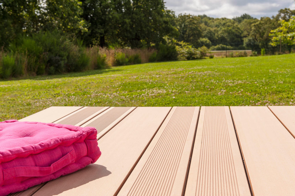 Deck WPC Neted Elegance, imagine 3