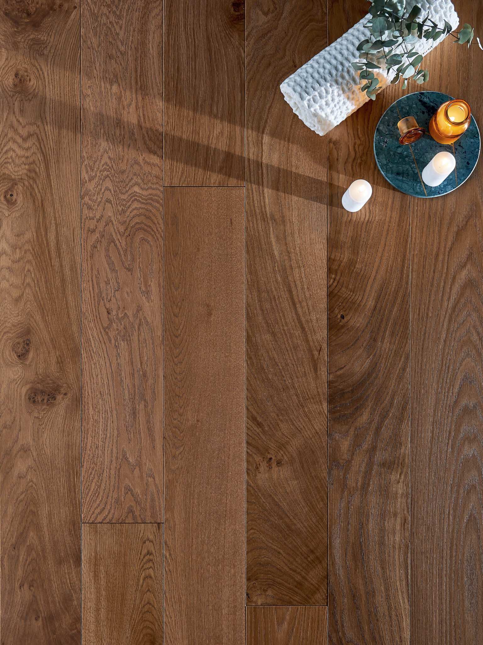Parchet Stejar Triplu Stratificat Intenso Cuir Diva 139