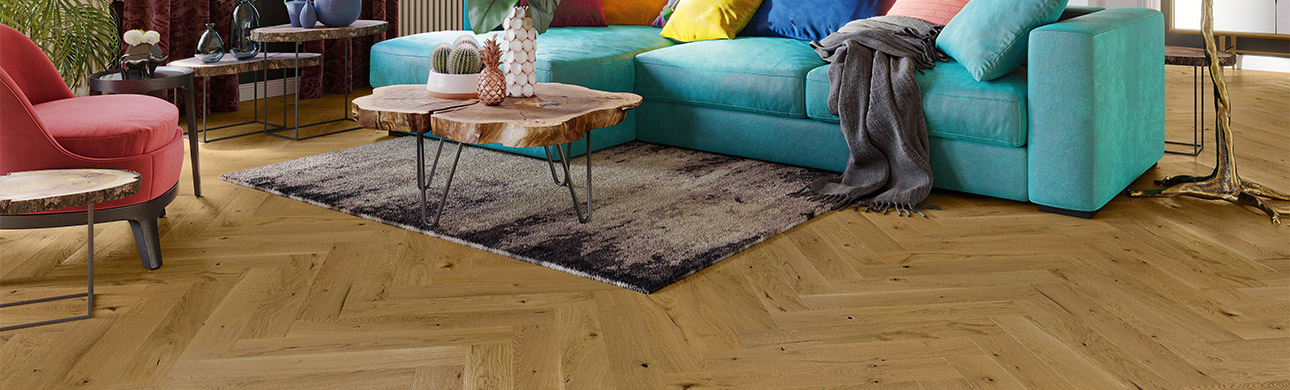 Parchet Stejar Triplu Stratificat Mainland Herringbone 110
